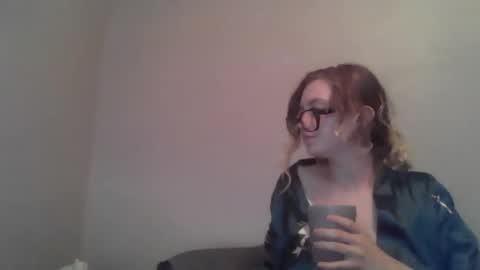 Snapshot of margoheaven chatting on September 29, 10:58 pm margoheaven online show from September 29, 10:58 pm