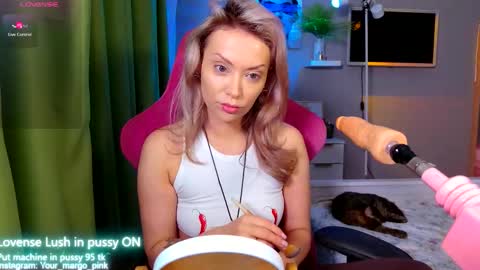 Snapshot of margohotty chatting on November 13, 3:05 am Margo for you online show from November 13, 3:05 am