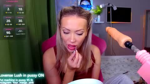 Snapshot of margohotty chatting on November 25, 3:50 am Margo for you online show from November 25, 3:50 am