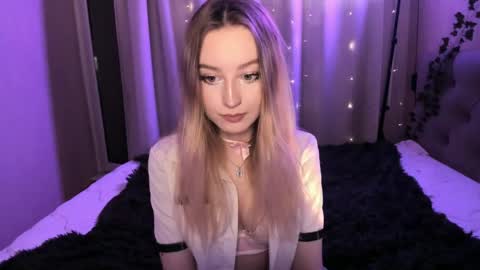 Snapshot of margorozentals chatting on June 1, 10:33 pm Margo online show from June 1, 10:33 pm