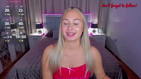 Snapshot of margosugar chatting on November 7, 6:13 am MargoSugar online show from November 7, 6:13 am