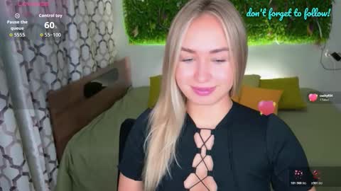 Snapshot of margosugar chatting on November 14, 6:45 am MargoSugar online show from November 14, 6:45 am