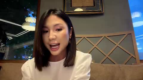 Snapshot of margturcotte chatting on June 9, 2:39 pm Lily online show from June 9, 2:39 pm