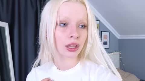 Milena online show from March 18, 12:08 pm