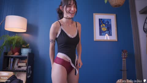 Snapshot of maria_alfonsina_ chatting on December 5, 5:17 pm Alfonsina online show from December 5, 5:17 pm