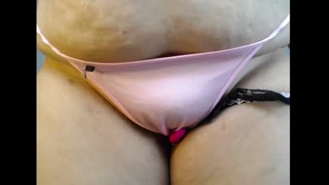 Snapshot of maria_kai chatting on December 5, 1:42 pm Maria online show from December 5, 1:42 pm