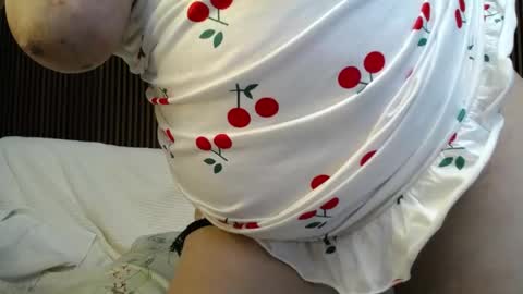 Maria online show from April 22, 2:07 pm