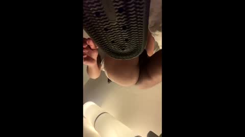 Snapshot of maria_mason chatting on October 27, 6:23 pm Maria Mason online show from October 27, 6:23 pm