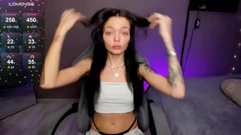 Maria  I work from home  online show from March 19, 9:46 am