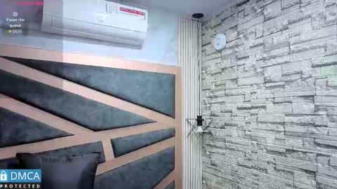 maria_twenty online show from December 15, 10:52 am