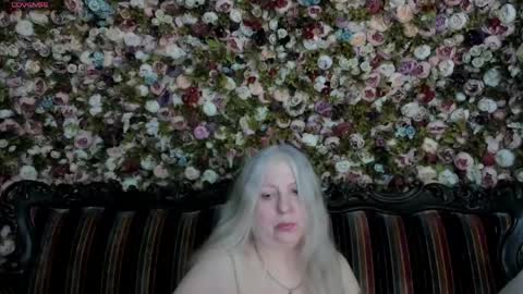 Snapshot of mariabelladonna chatting on May 9, 6:29 am Maria online show from May 9, 6:29 am