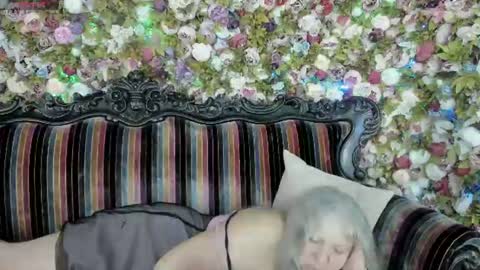 Snapshot of mariabelladonna chatting on July 23, 1:58 am Maria online show from July 23, 1:58 am