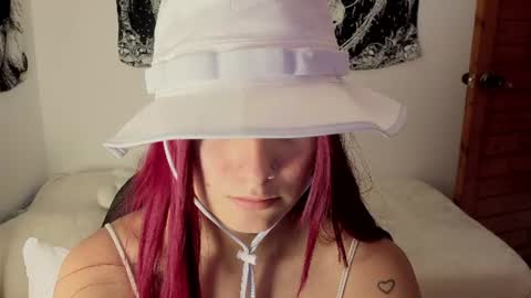Maria online show from June 14, 8:44 pm