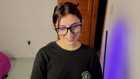 Maria online show from July 31, 11:37 pm