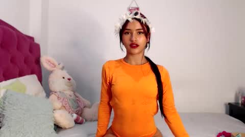 Giselle Mara  online show from November 5, 10:10 pm