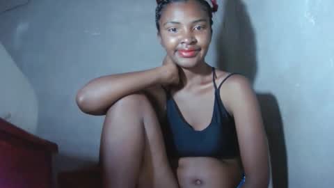 Maria online show from November 9, 9:35 pm