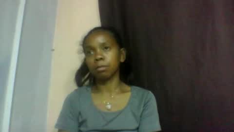 Snapshot of mariah642217 chatting on May 12, 5:21 pm mariah642217 online show from May 12, 5:21 pm