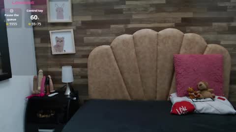 mariahsugarrr online show from May 6, 1:57 am