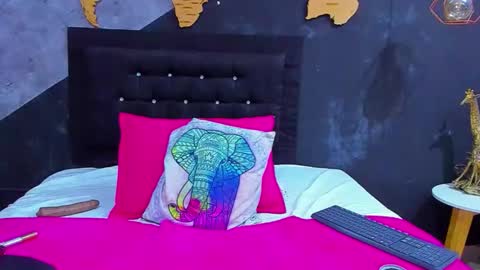  MARIAM online show from October 23, 1:54 pm