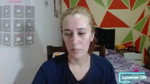mariam_wish1 online show from June 13, 4:16 pm