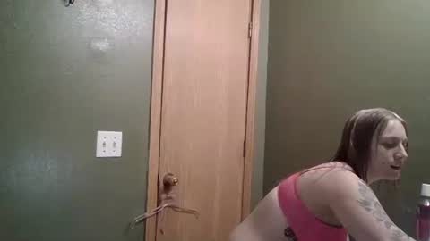 Mariah online show from March 6, 1:27 am