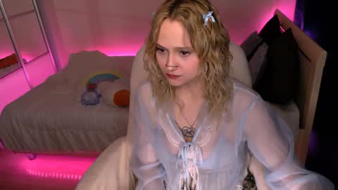 Snapshot of mariamilkis chatting on January 3, 4:06 pm Maria online show from January 3, 4:06 pm