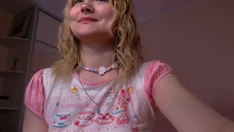 Snapshot of mariamilkis chatting on January 29, 7:22 pm Maria online show from January 29, 7:22 pm