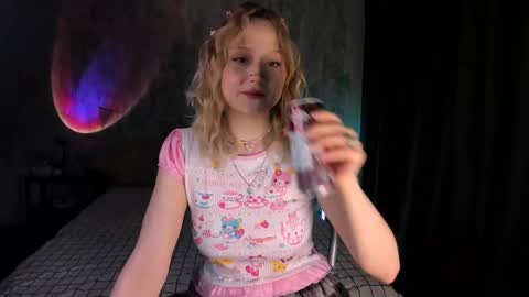 Snapshot of mariamilkis chatting on February 10, 6:35 pm Maria online show from February 10, 6:35 pm