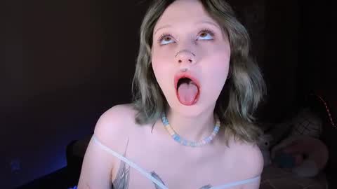 Maria online show from June 28, 12:49 am
