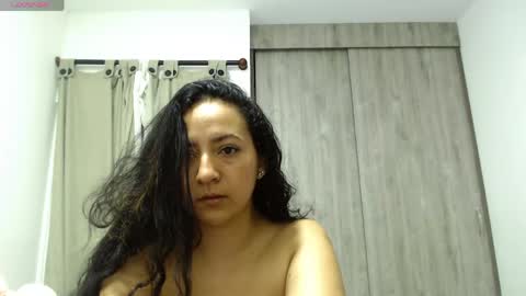 mariamualata online show from May 15, 11:34 pm