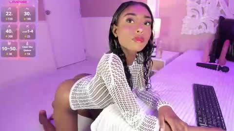 Marian Reynolds online show from January 13, 11:37 am