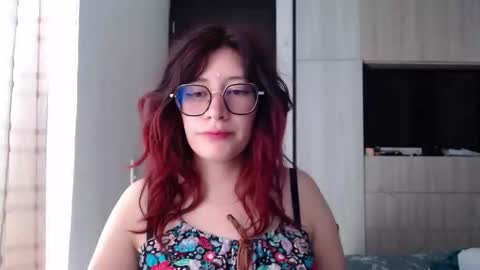 Mariana online show from February 8, 3:31 pm