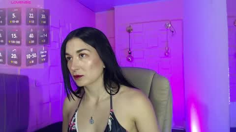 Mariana online show from April 30, 12:00 pm
