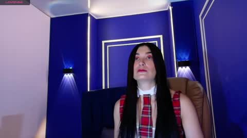 Mariana online show from May 2, 11:48 am