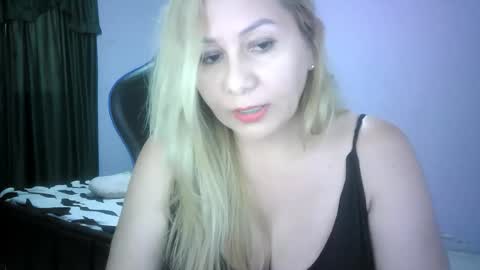 Snapshot of mariana995649 chatting on November 4, 9:58 pm mariana995649 online show from November 4, 9:58 pm