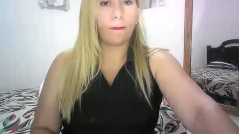Snapshot of mariana995649 chatting on May 5, 10:51 pm mariana995649 online show from May 5, 10:51 pm