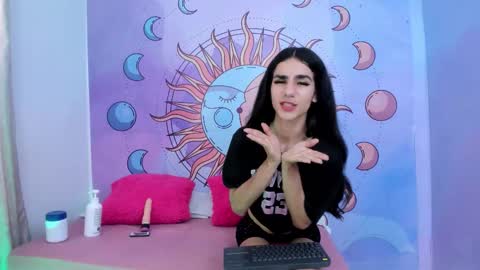 Snapshot of mariana_16_ chatting on November 20, 3:34 pm mariana_16_ online show from November 20, 3:34 pm