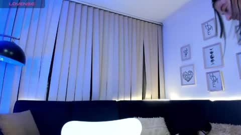 mariana__thompson online show from April 30, 3:02 am
