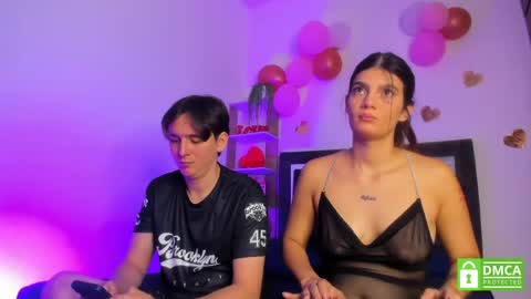 Snapshot of mariana_and_ronny chatting on May 16, 8:18 pm Mariana and Ronny online show from May 16, 8:18 pm