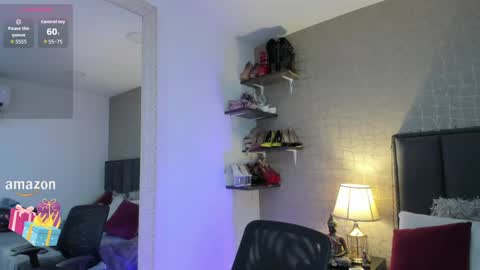 Snapshot of mariana_c chatting on September 9, 2:49 pm Mar y online show from September 9, 2:49 pm