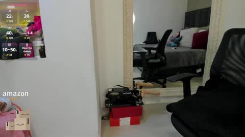 Snapshot of mariana_c chatting on September 25, 3:05 pm Mar y online show from September 25, 3:05 pm
