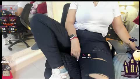 Snapshot of mariana_c chatting on October 15, 2:39 pm Mar y online show from October 15, 2:39 pm