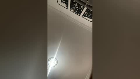Snapshot of mariana_c chatting on June 2, 1:46 pm Mar y online show from June 2, 1:46 pm