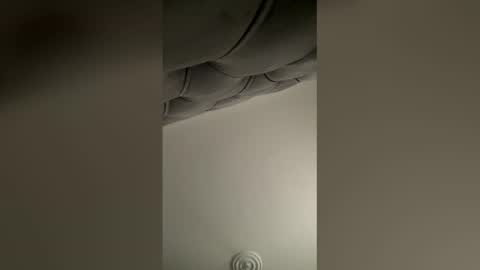 Snapshot of mariana_c chatting on June 3, 1:46 pm Mar y online show from June 3, 1:46 pm