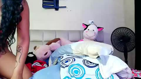 mariana_candyy online show from March 3, 5:08 pm