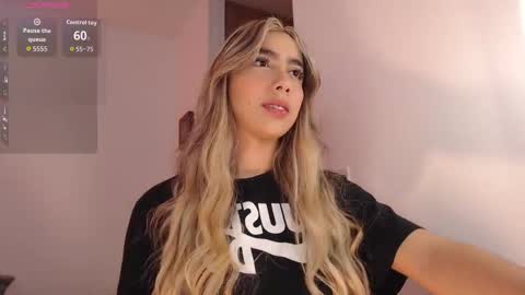 Mariana online show from September 19, 8:42 pm