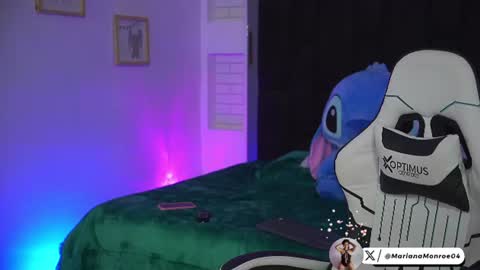 Snapshot of mariana_monroe04 chatting on June 8, 11:54 am Mariana online show from June 8, 11:54 am