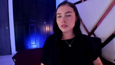 Snapshot of mariana_smiith chatting on June 17, 7:26 pm Mariana online show from June 17, 7:26 pm