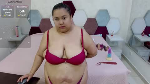 mariana online show from October 25, 3:51 pm