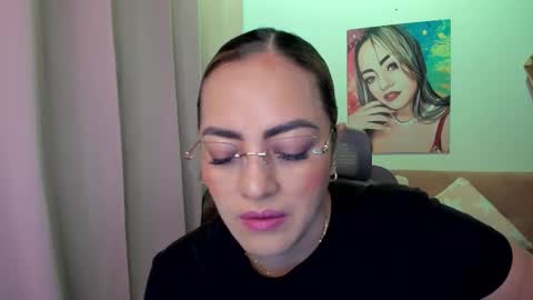 Snapshot of marianalopez81 chatting on December 15, 12:26 am Mariana Lopez online show from December 15, 12:26 am